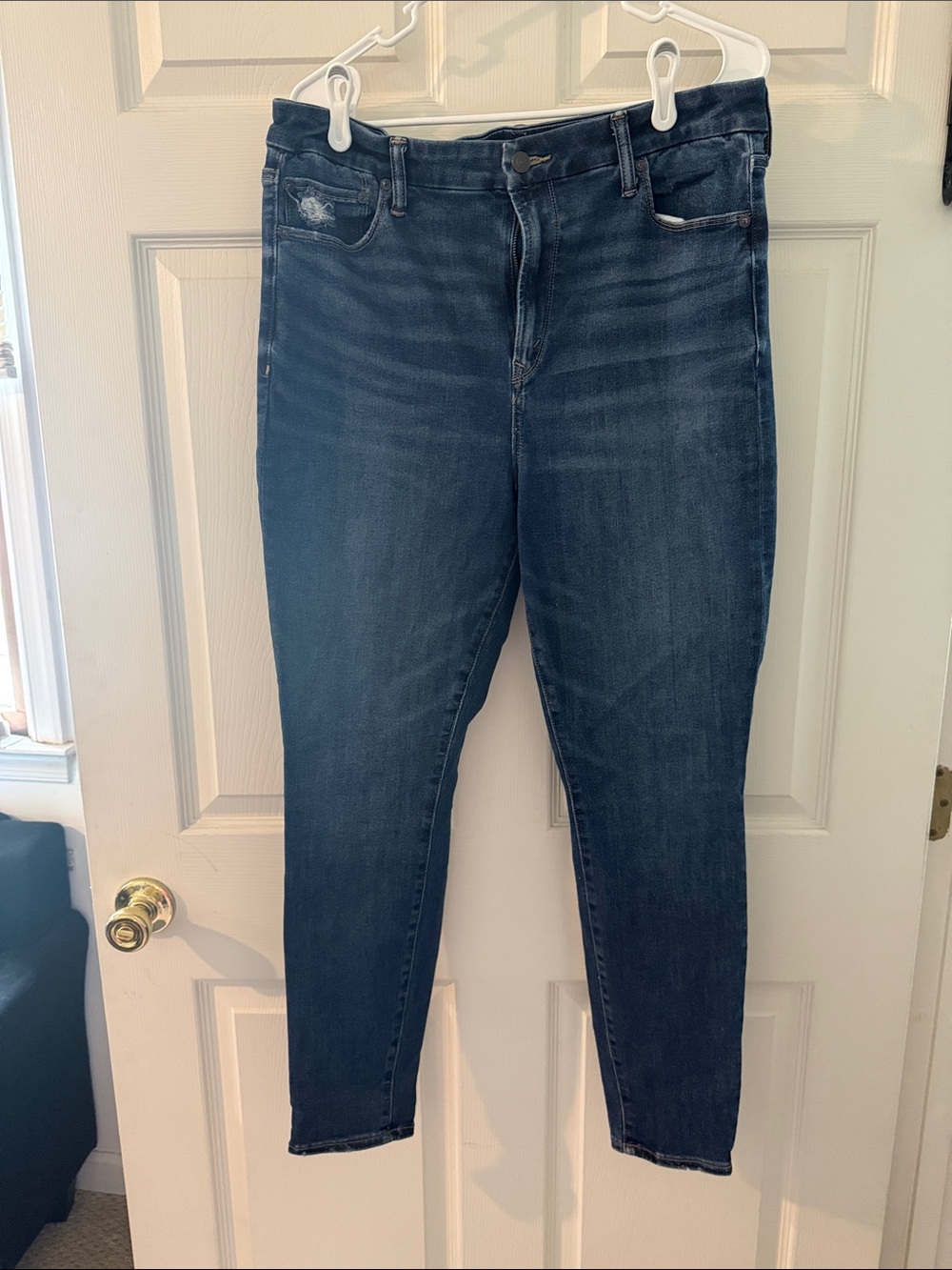 American Eagle Outfitters Dark Blue Skinny Jeans